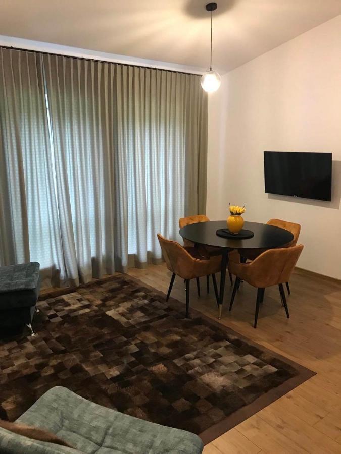 Apartamentai Muzika Silute Luaran gambar