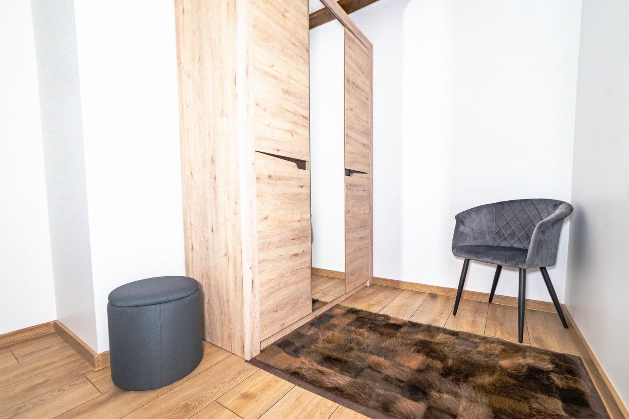 Apartamentai Muzika Silute Bilik gambar